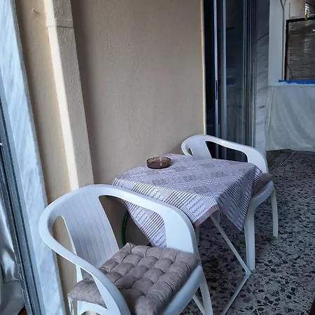 Konstantinas' Studio Appartement